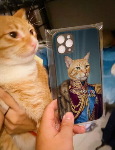 Click to view full screen Royal Pet Phone Case photo review